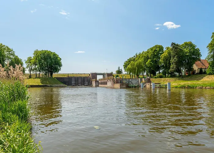 Zantyr54 Dwie Rzeki I בית נופש *